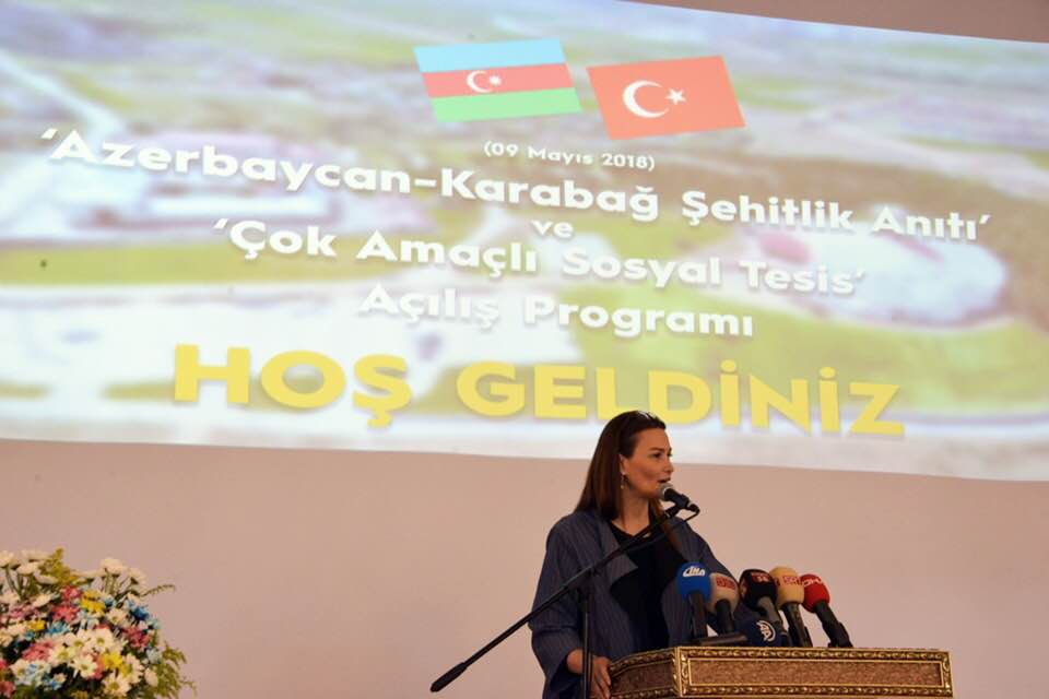 В Турции состоялось открытие памятника шехидам Карабаха