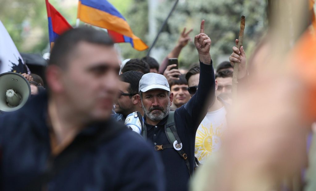 Вице-спикер парламента Армении заявил о планах проголосовать против Пашиняна