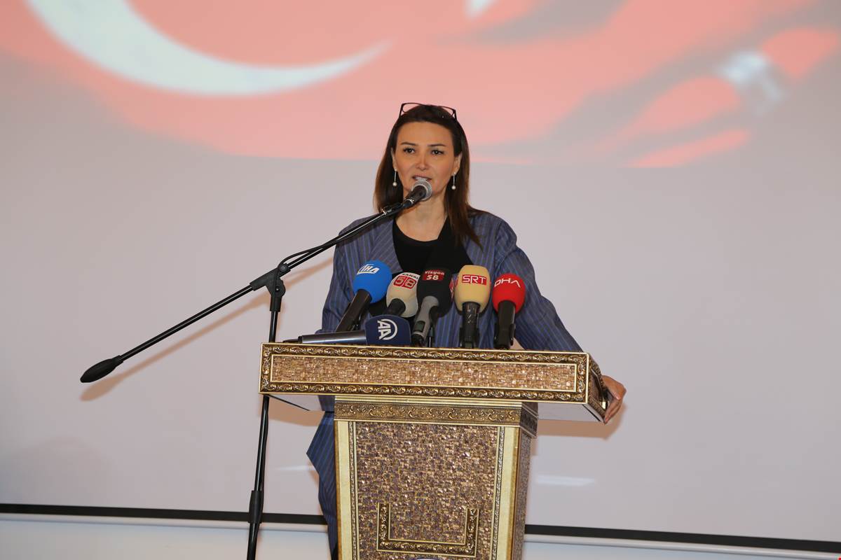 В Турции состоялось открытие памятника шехидам Карабаха