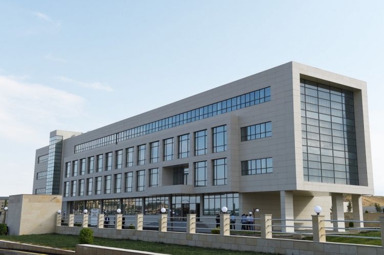 Ильхам Алиев открыл Центральную городскую больницу Нафталана