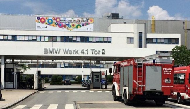 Пожар на заводе BMW, есть пострадавшие (обновлено)