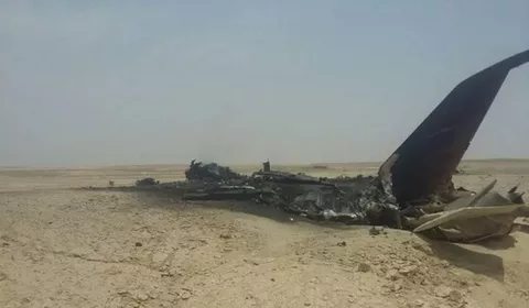 В Иране разбился военный истребитель