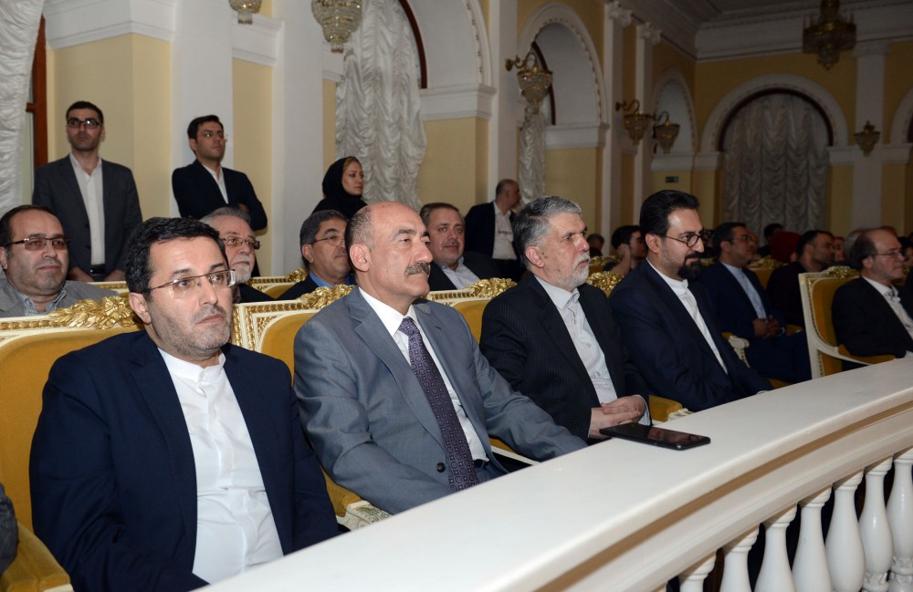 В Баку открылись Дни культуры Ирана