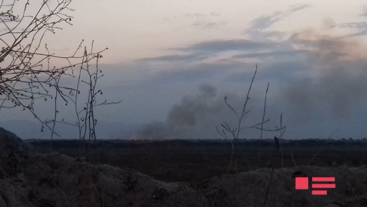 Армяне снова подожгли оккупированные земли Азербайджана