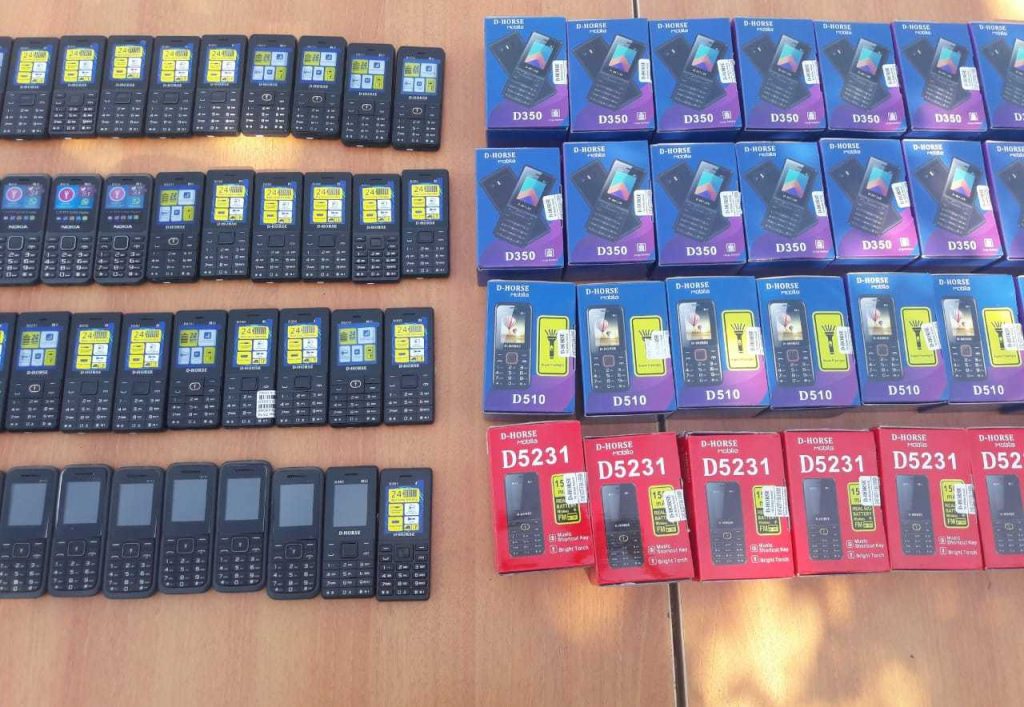 Контрабандисты пытались перевести мобильники в Азербайджан через реку