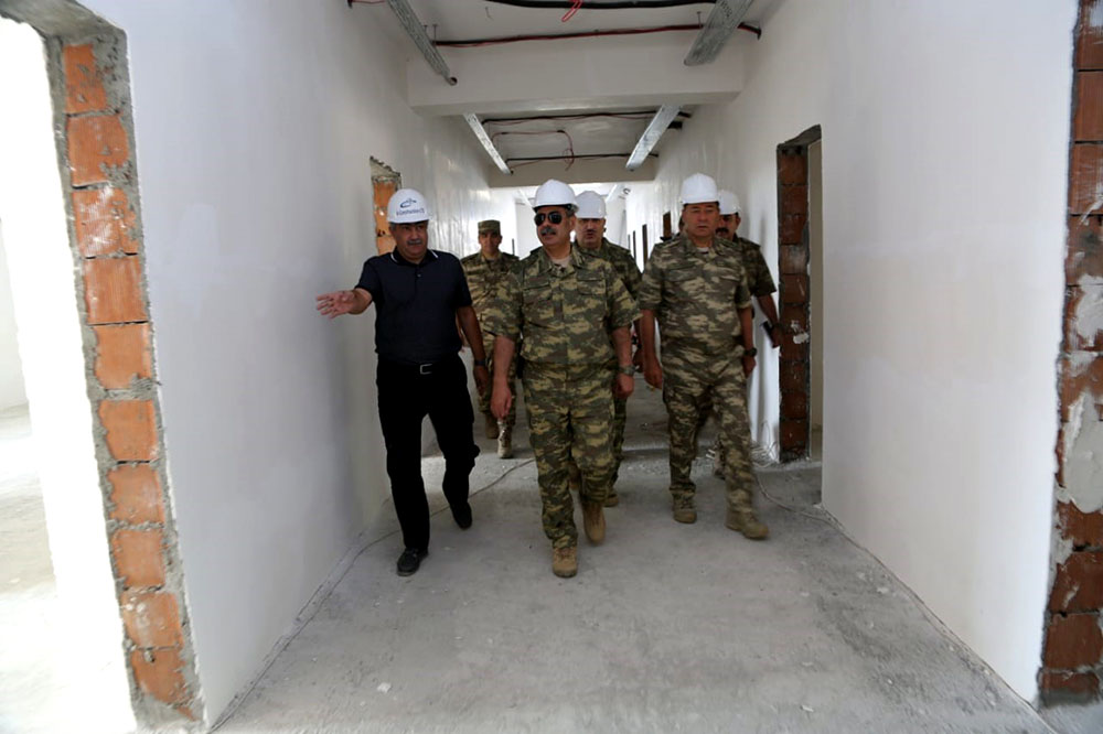 Закир Гасанов отправился на фронт