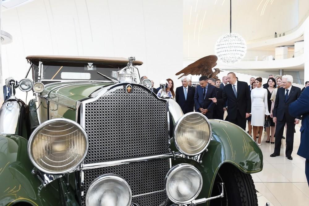 Ильхам Алиев и Серджо Матарелла на выставке "Сокровище вечности"