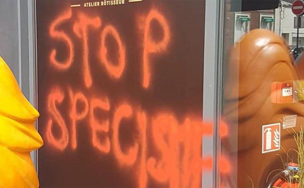 Во Франции мясники сорвали фестиваль веганов