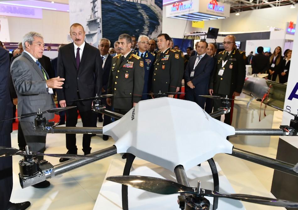 Ильхам Алиев на выставке ADEX-2018