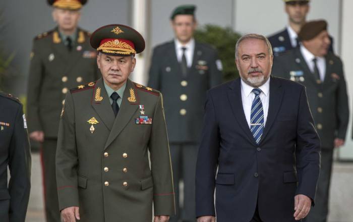 Шойгу провел разговор с Либерманом