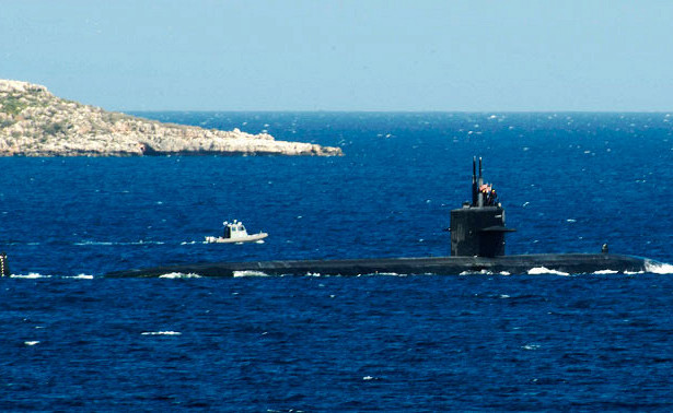 Атомная подводная лодка США вошла Средиземное море