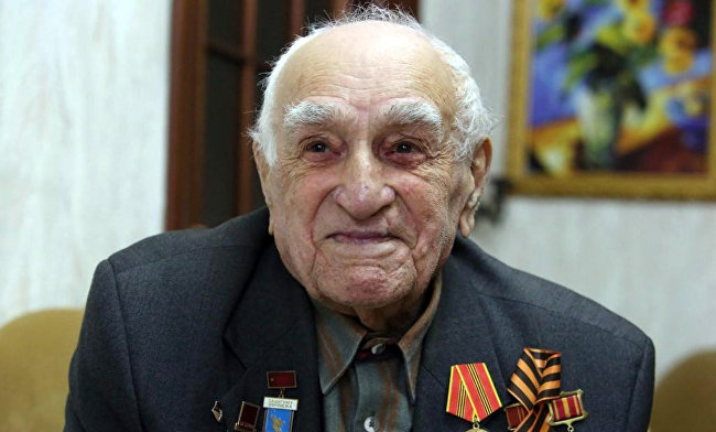 100-летний азербайджанец стал Почетным гражданином Воронежа