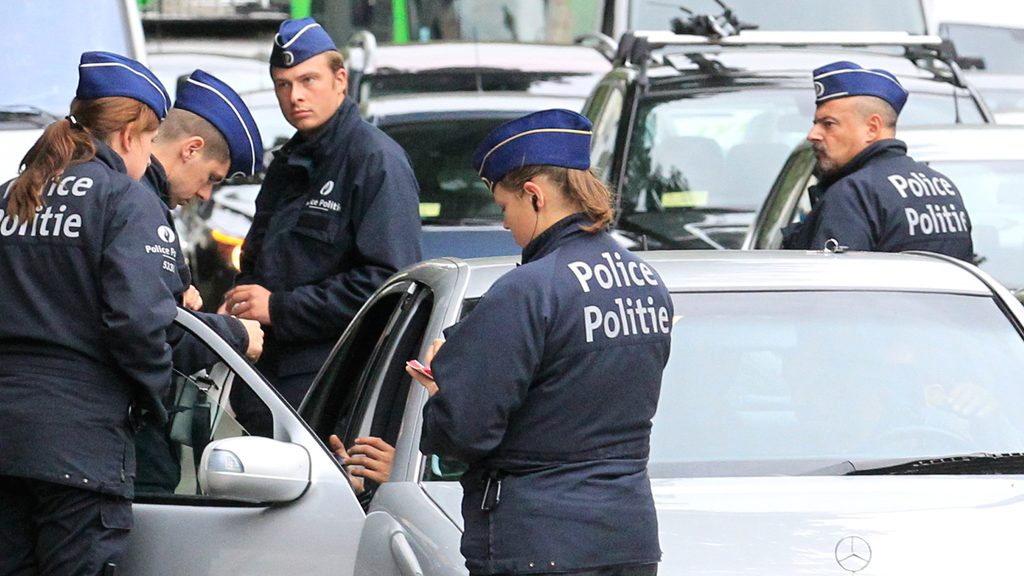 При стрельбе в Брюсселе пострадали два человека