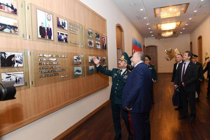 Авигдор Либерман провел встречу с Эльчином Гулиевым