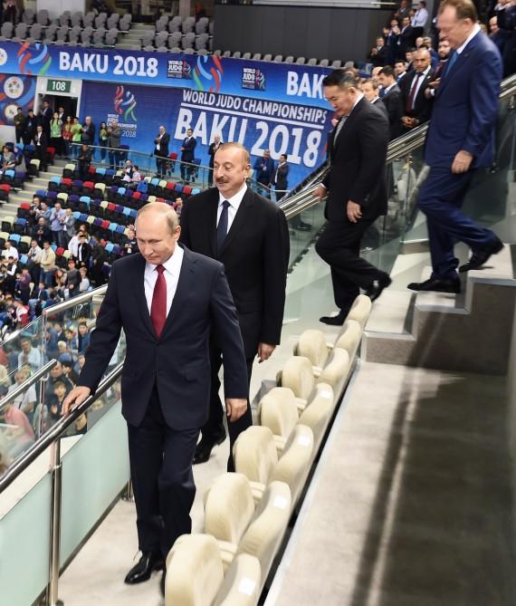 Алиев и Путин посмотрели поединки ЧМ по дзюдо в Баку