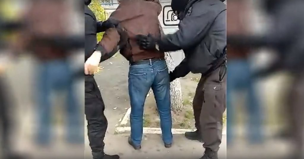 В Кургане задержали находящегося в международном розыске таксиста из Азербайджана