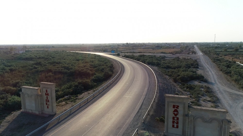 Ильхам Алиев открыл автодороги в Имишлинском районе