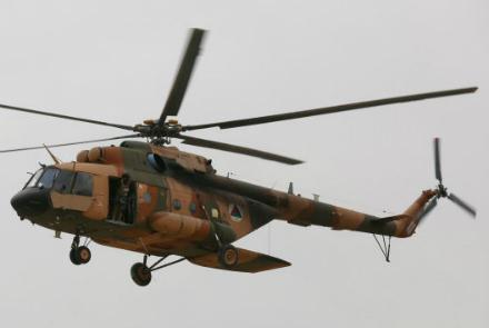В Афганистане при крушении военного вертолета погибли 20 человек