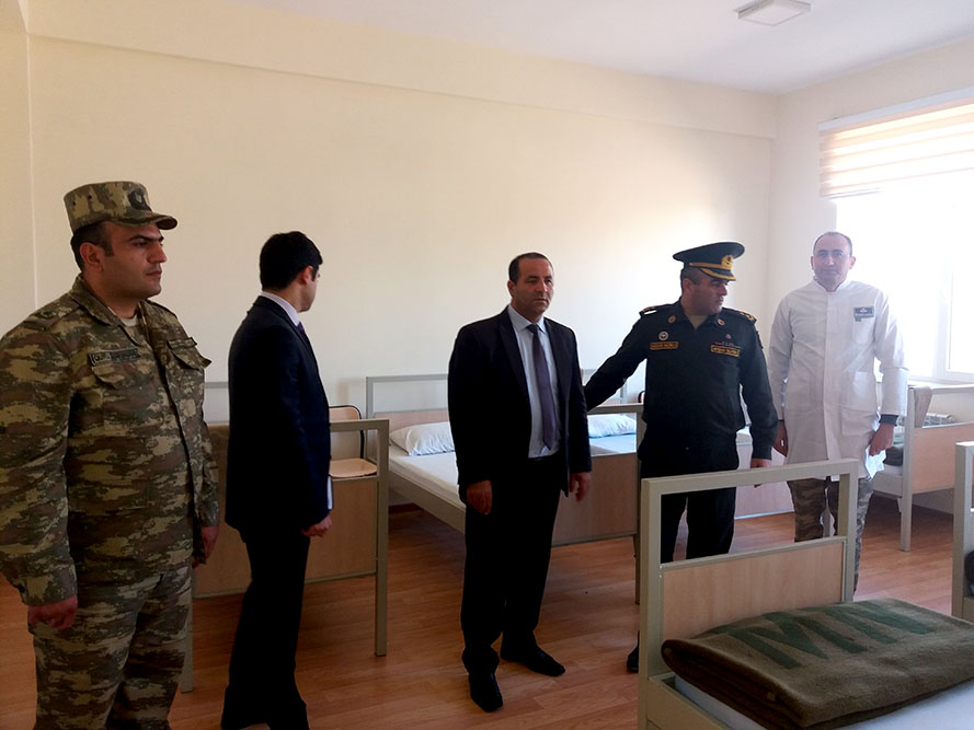 Представители аппарата омбудсмена посетили воинские части