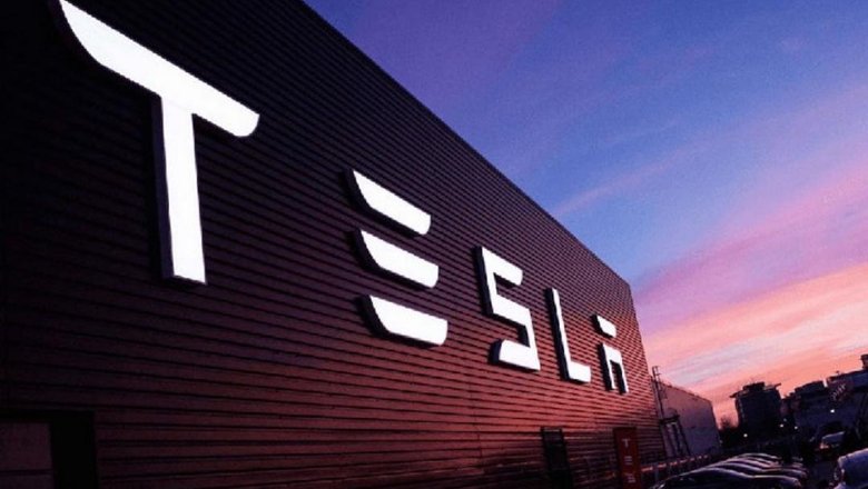 В Tesla приступили к поискам сотрудника, который заменит Маска