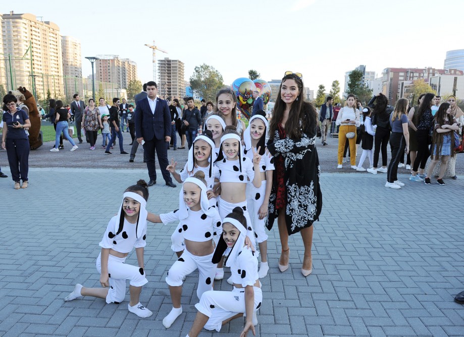 В Баку прошло мероприятие по случаю Дня защиты животных