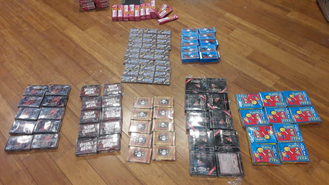 В Баку пресечена продажа крупной партии пиротехники