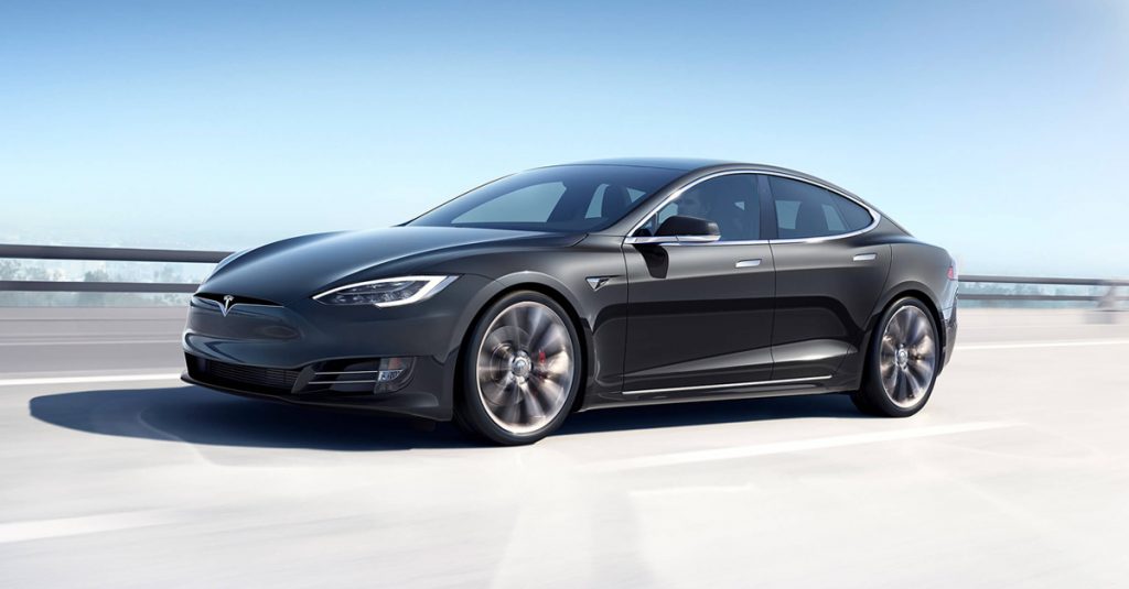 В США владелец Tesla нашел способ избежать штрафов за парковку
