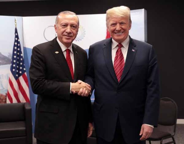 Эрдоган и Трамп провели встречу за закрытыми дверями