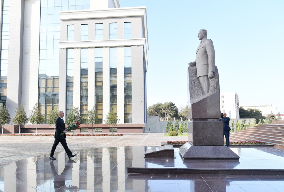 Ильхам Алиев принял участие в открытии нового учебного здания в Полицейской академии