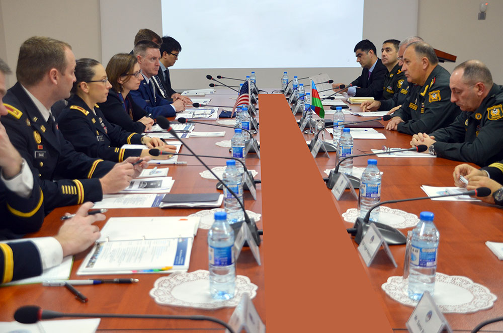 Министерства обороны Азербайджана и США провели двусторонние военные консультаци