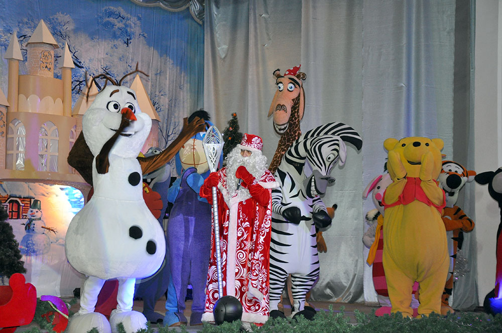 Дети военнослужащих приняли участие в праздничных мероприятиях