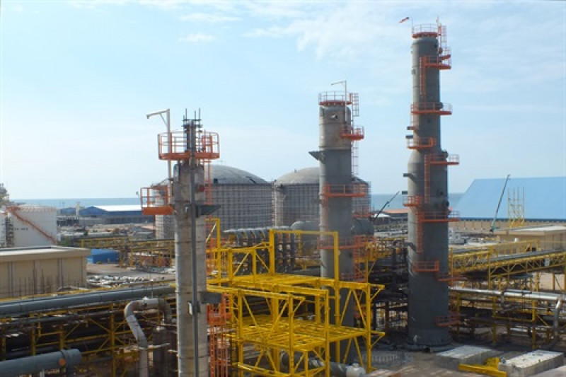 В Иране строят нефтехимический завод