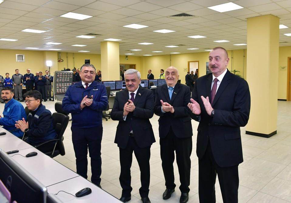 Ильхам Алиев ввел в строй карбамидный завод в Сумгайыте