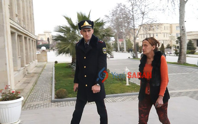 Бросившую детей в Барде женщину вызвали на допрос