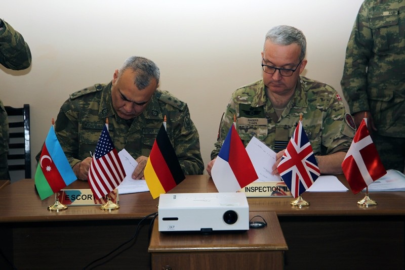 Международные эксперты проинспектировали боевую технику в Нахчыване