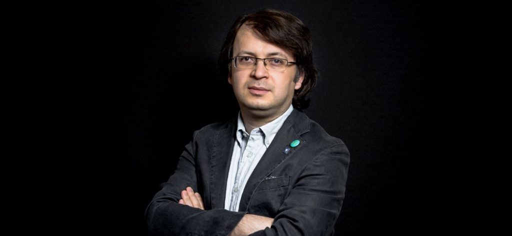 Эмин Милли призвал Али Инсанова покаяться и уйти из политики