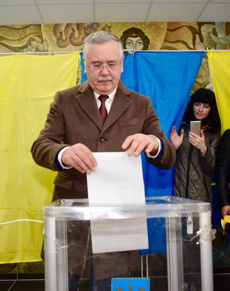 Как голосовали кандидаты в президенты Украины