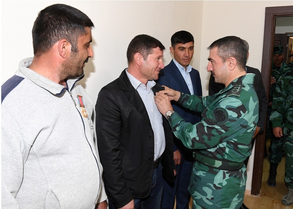 Эльчин Гулиев проверил боеготовность погранично-боевых пунктов на границе с Арменией
