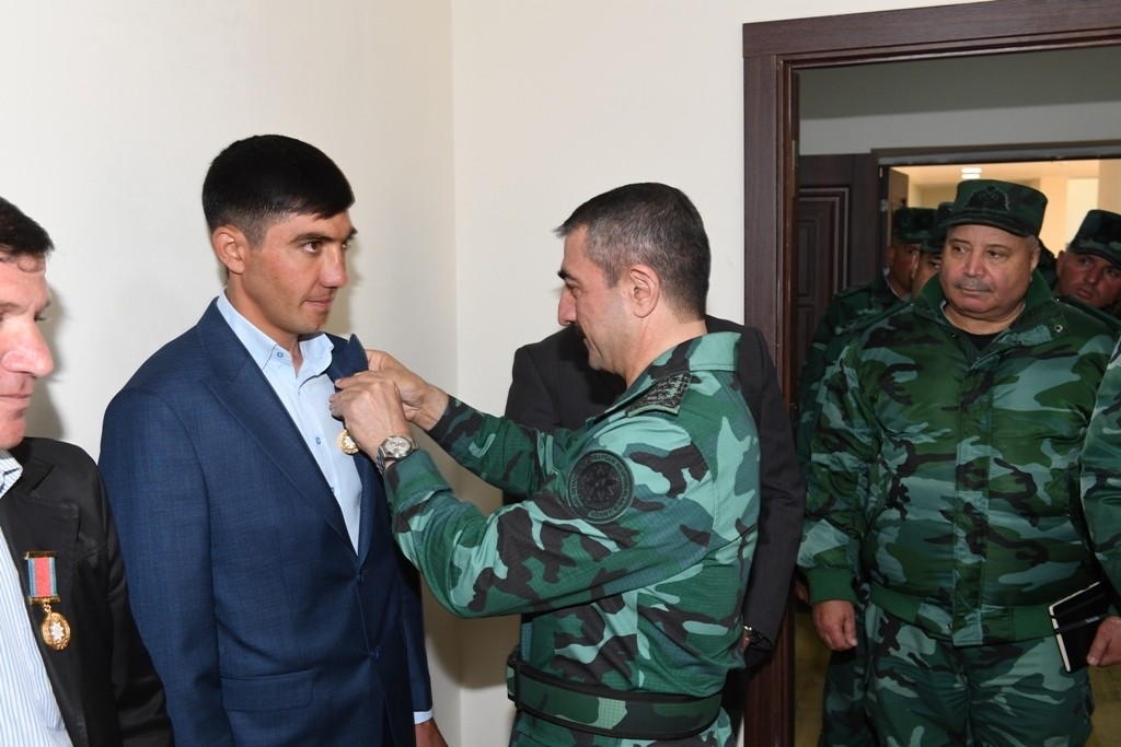 Эльчин Гулиев проверил боеготовность погранично-боевых пунктов на границе с Арменией