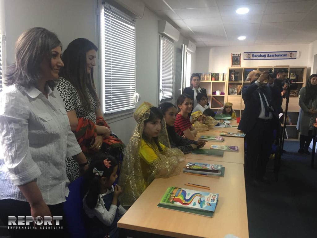 Во Франции открылась азербайджанская школа