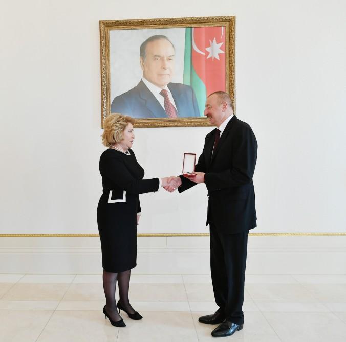 Ильхам Алиев наградил Матвиенко орденом «Достлуг»