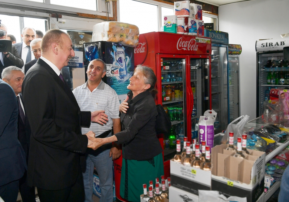Ильхам Алиев открыл Сабунчинский ж/д вокзальный комплекс
