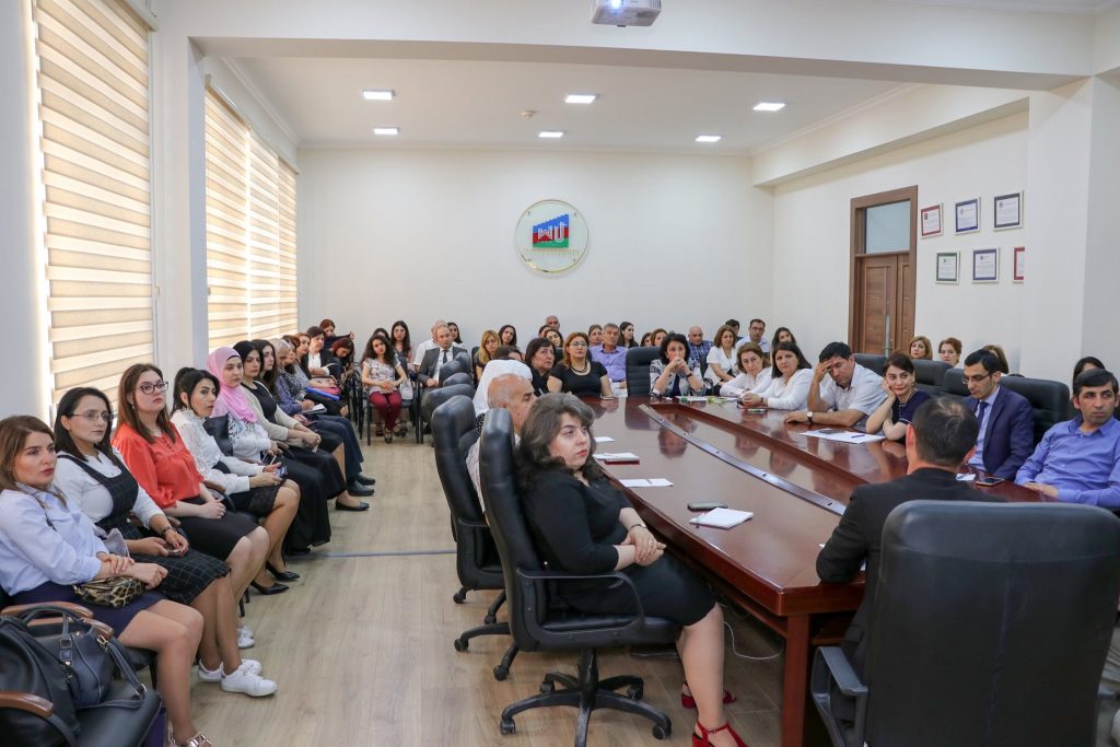 В Западно-Каспийском университете была проведена конференция об инновационном образовании