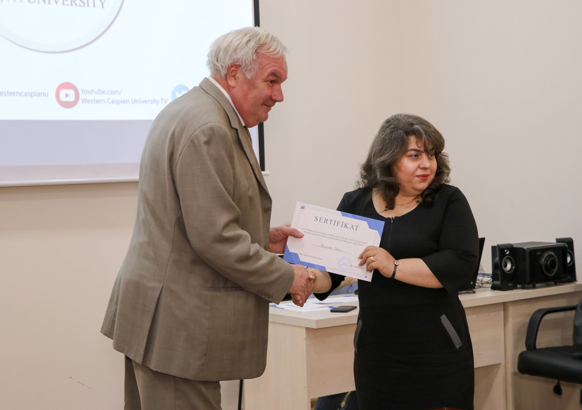 В Западно-Каспийском университете была проведена конференция об инновационном образовании