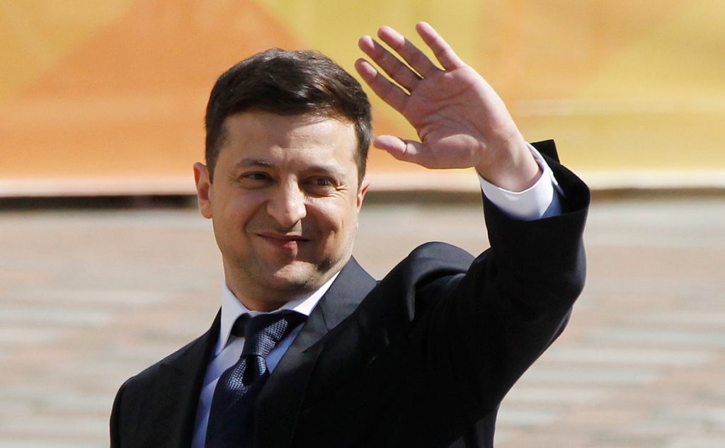 Зеленский обратился к украинцам с просьбой называть его по имени