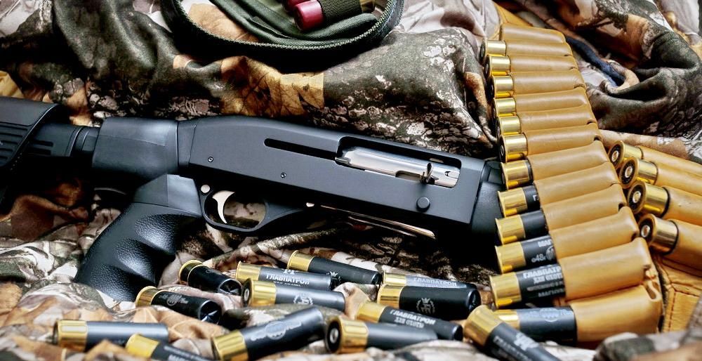 На азербайджано-российской границе обнаружены оружие и боеприпасы