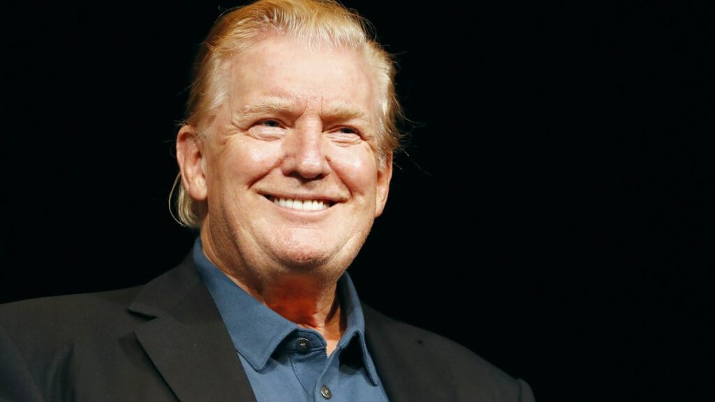 Странная прическа Трампа взбудоражила соцсети