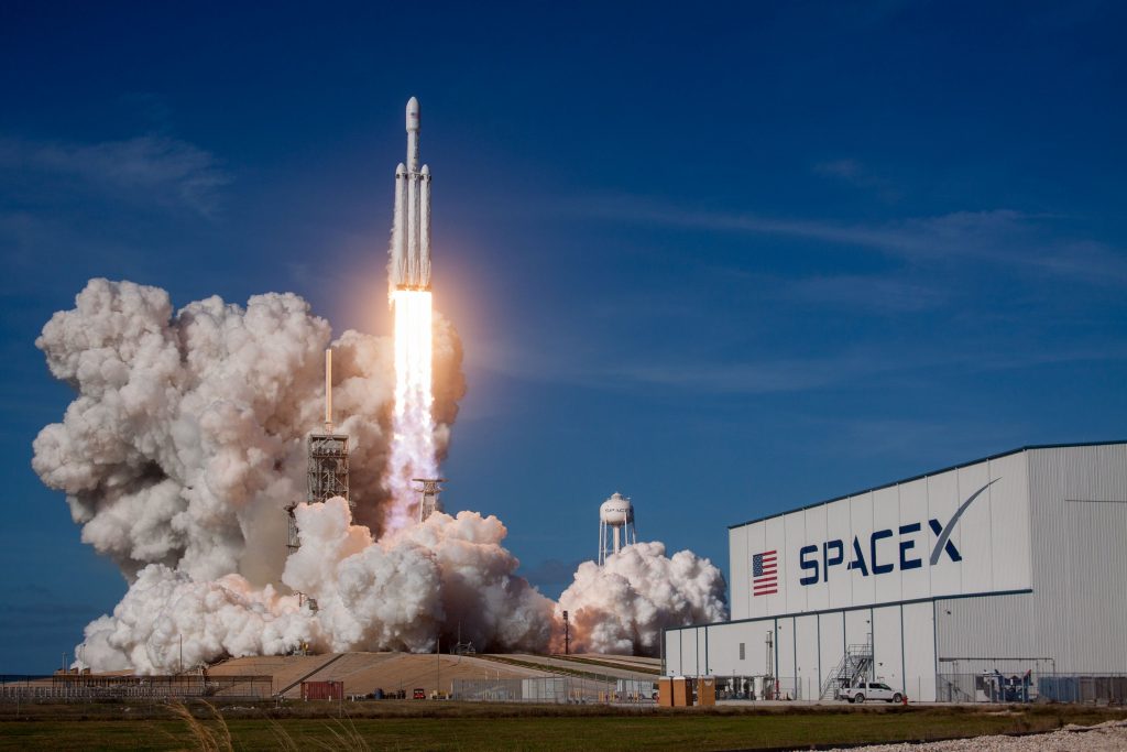 SpaceX потеряла 3 спутника из 60 запущенных на орбиту