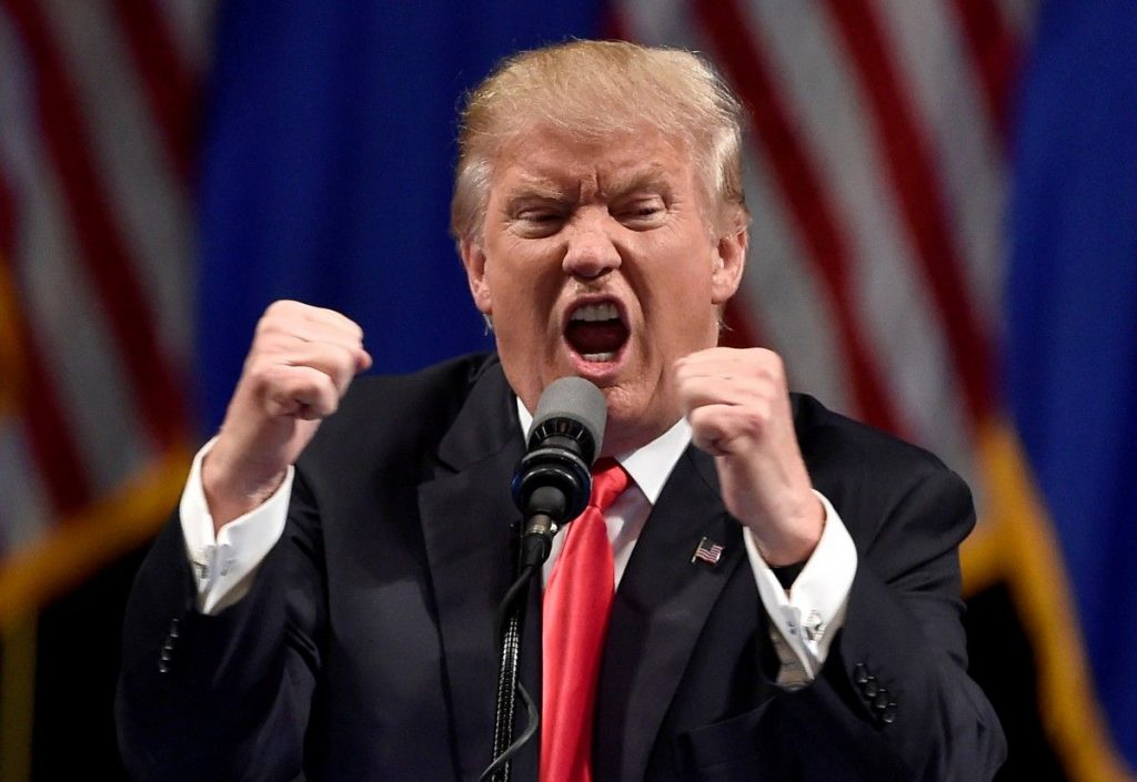 Трамп назвал действия Ирана «большой ошибкой» после уничтожения беспилотника США