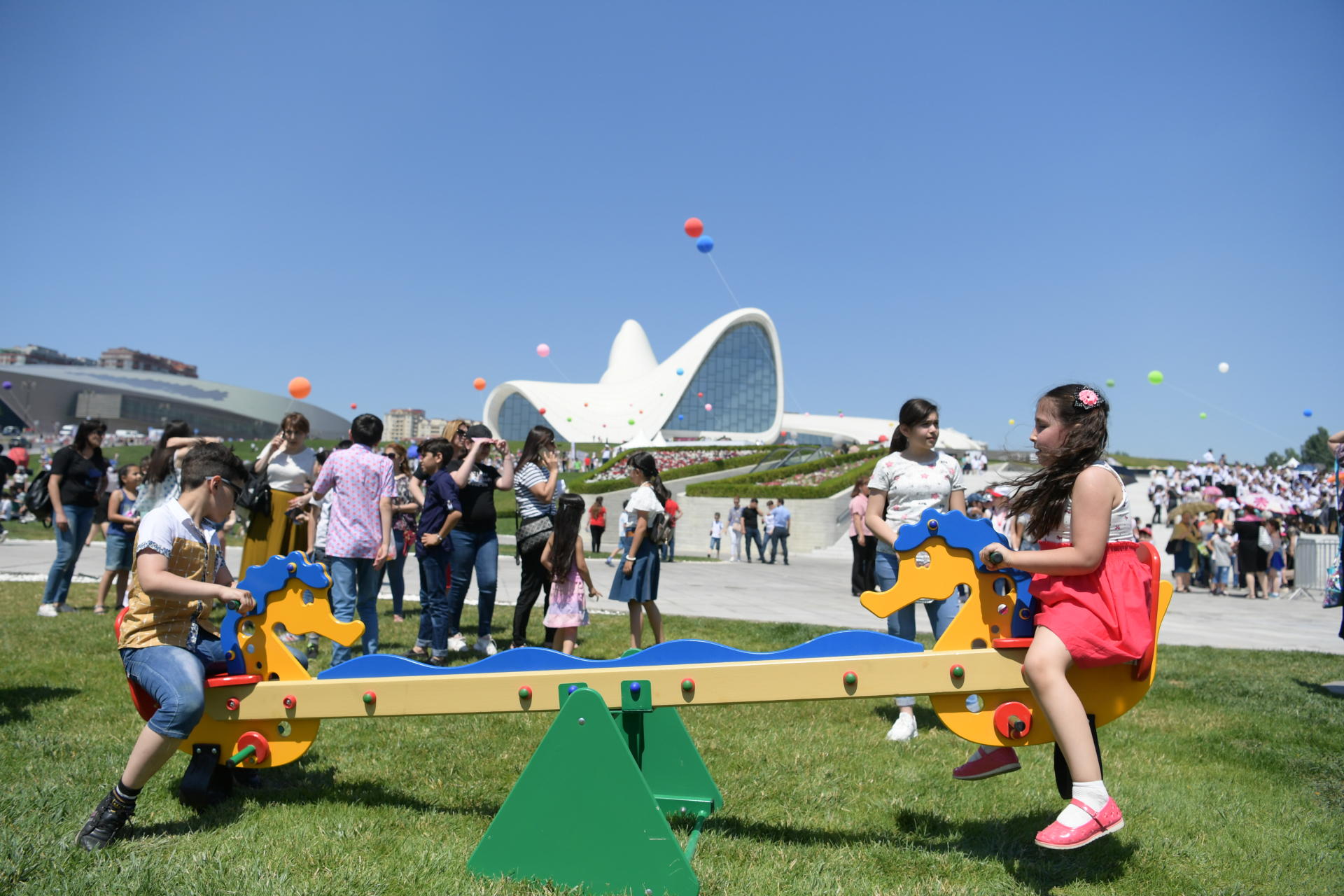 В парке Центра Гейдара Алиева прошел Детский фестиваль